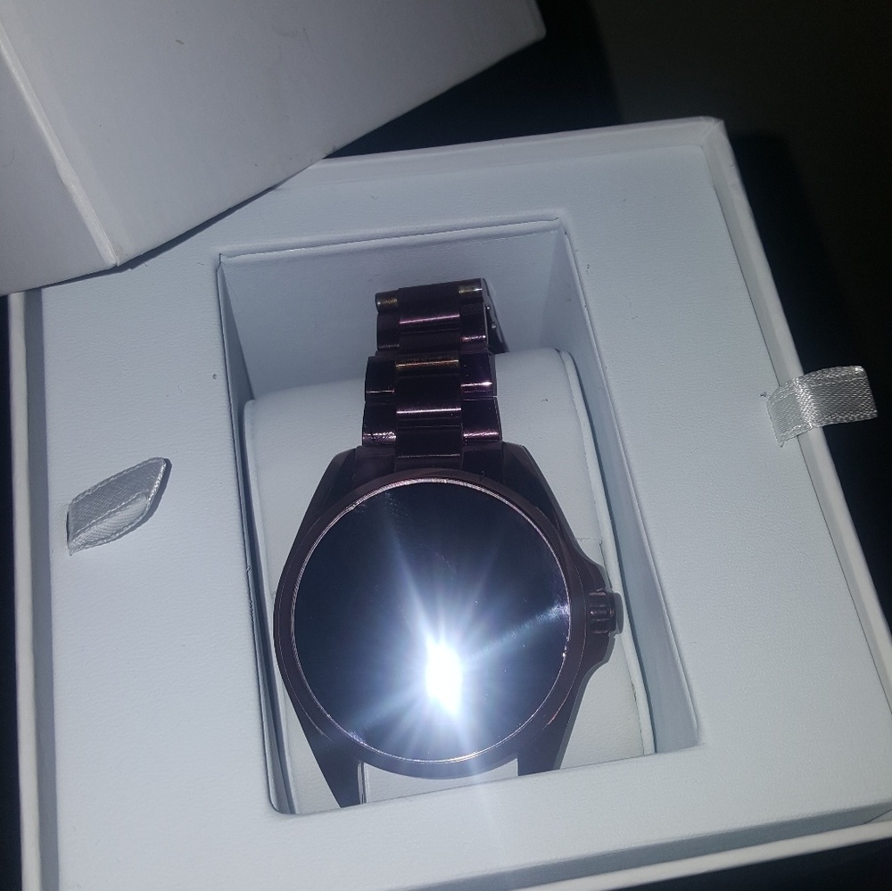 MK Bradshaw collection smartwatch